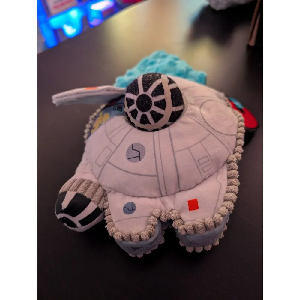 Bark Box Star Wars Dog Toy UltiMutt Millennium Falcon XS-S Squeaky Plush Toy